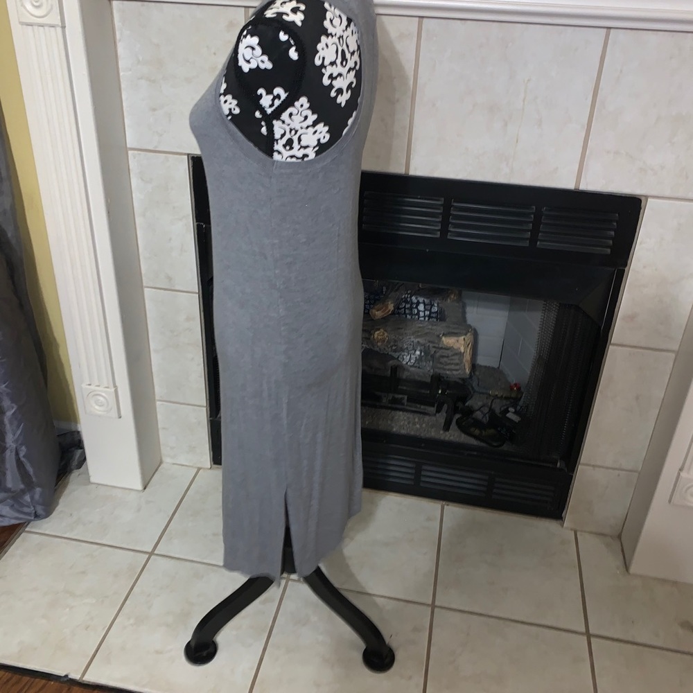 Aerie Grey tee-dress - Picture 2 of 4